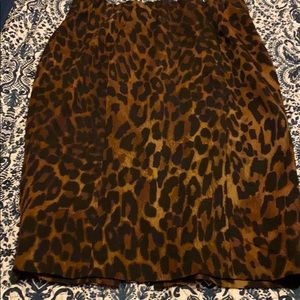 Leopard print pencil skirt